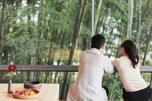 青城山旅游，青城山旅游图（赏千年银杏、观层林尽染、泡山间温泉......顶奢配置慢生活尽在青城山～）