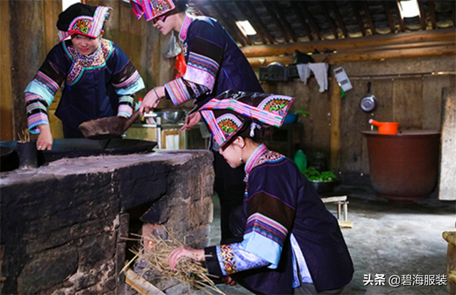 什么是民族服装，民族风格服装特点是什么（五十六个民族服饰2——布依族的服饰文化）