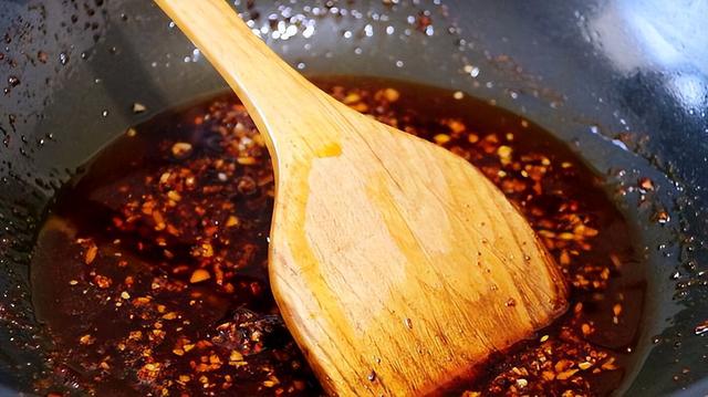 在家怎么做烧烤好吃又简单，烧烤摊必点的5道烧烤