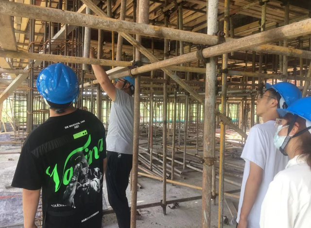 铁路桥梁与隧道工程技术专业怎么样_就业方向_主要课程，桥梁与隧道专业就业前景（小伙硕士毕业后成为父亲上级）