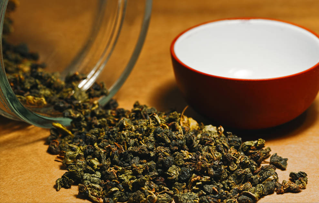 乌龙茶属于什么茶，铁观音属于什么茶（乌龙茶，到底是什么茶）