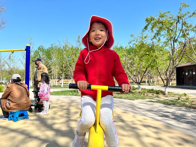 建议买苹果手机还是安卓手机，到底是买苹果还是买安卓手机（谈谈上半年比较满意的几款手机）