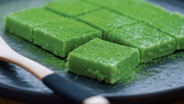 抹茶是什么，抹茶粉的功效与禁忌（到底是什么东西做的）