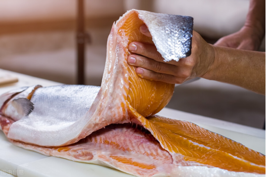 白醋的10个小妙用，把白醋倒在手心一搓