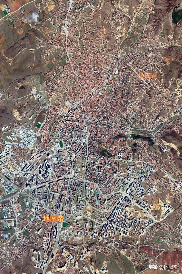 塞尔维亚是哪国，塞尔维亚是哪个洲（塞尔维亚和美国有什么仇）