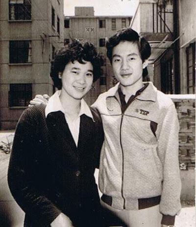 许昕个人资料，金牌背后有眼泪和坎坷（许昕个人资料简介及身高）