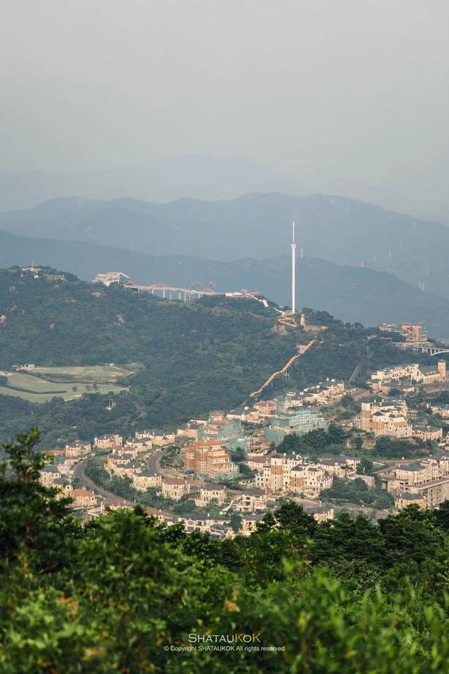 深圳大鹏湾旅游景点，深圳哪个旅游景点最好玩（登深圳753 米高梅沙尖）