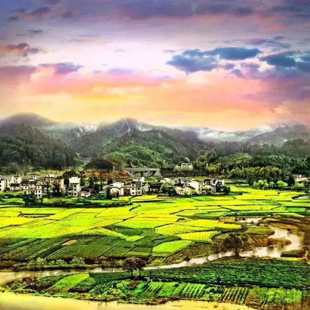 春天去哪里旅游好，这才是春天最值得去的20个地方（中国最美的30个地方）