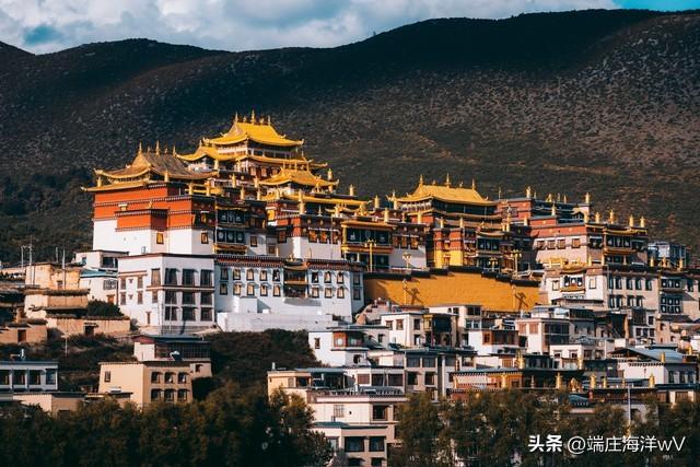 云南好玩的地方，去云南哪里比较好玩（云南十个推荐的旅游景点）