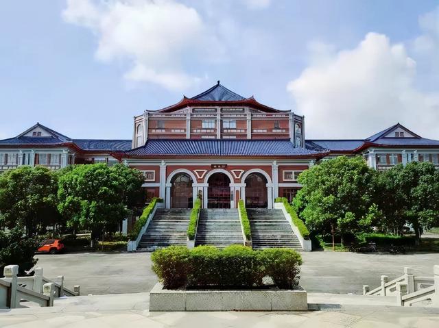 广东舞狮过年，都是“硬核”年俗