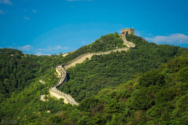 有哪些旅游景点，中国有哪些旅游胜地（推荐国内10个必打卡的名胜古迹）