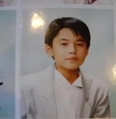 jayjay个人简介，Jay是谁介绍（周杰伦凭本事逆天改命—Jay人生境遇）