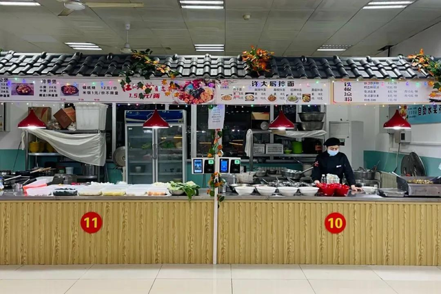 河北医科大学建华校区的地理位置，河北医科大学建华校区老照片（对学校的爱，都吃进肚子里了）