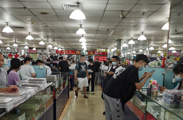 大家说的华强北手机啥意思，华强北手机是什么意思（为何是二手iPhone的货源地）