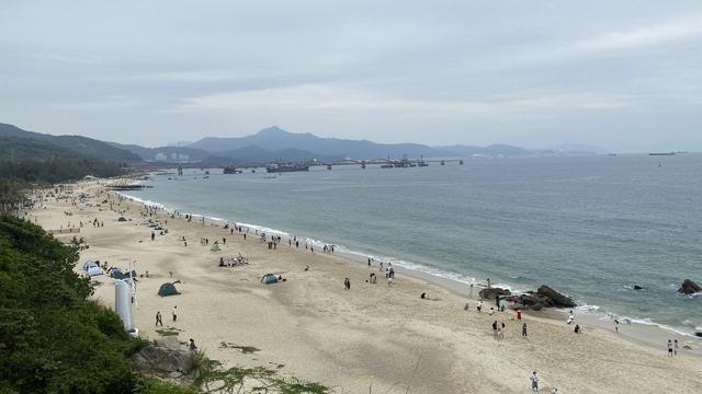 深圳西冲沙滩风景区，夏天是属于海边的季节