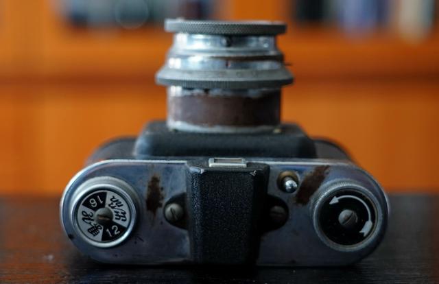 单反相机排行，入门级单反相机排行（当年也是“富裕”人家才有）