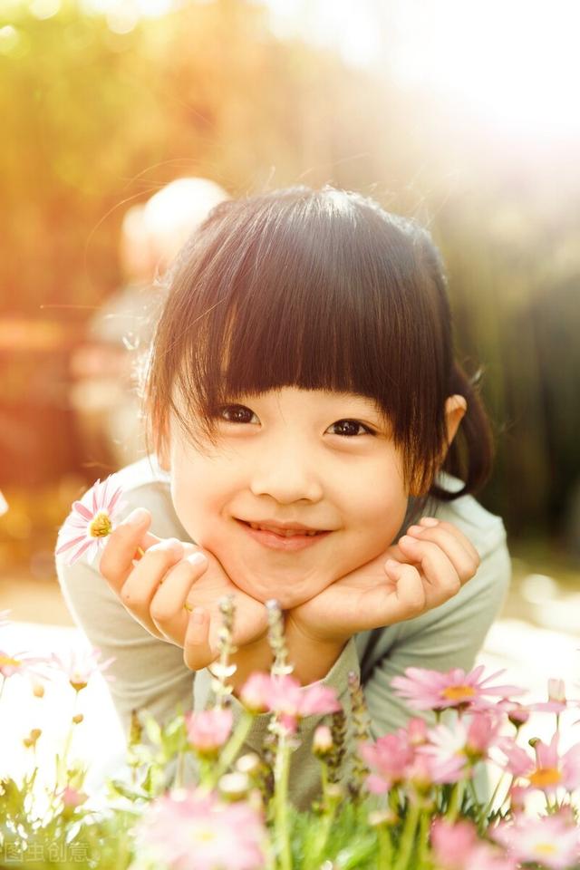 如何提升自己的口才表达能力，怎么提高表达能力（如何提升自己的口才水平）