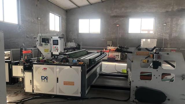 小店铺适合做什么生意，小店面做什么生意好（小生意同样能日入1000多）