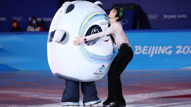 李玉刚羽生结弦，羽生结弦首播超10万人观看（果然优秀的人都心心相惜）