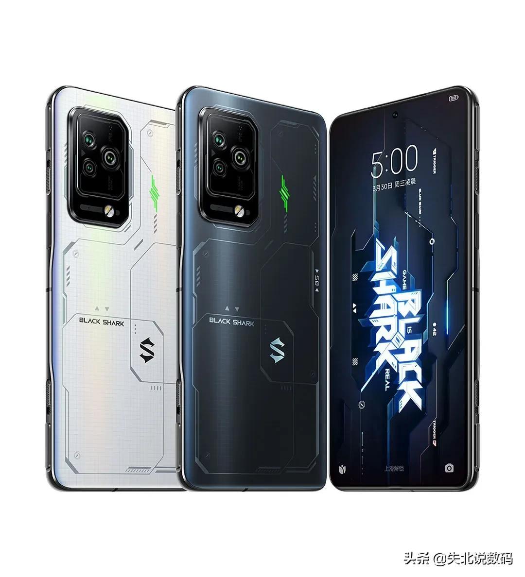 黑鲨4pro和黑鲨5pro哪个好（黑鲨5Pro和4Pro相比）