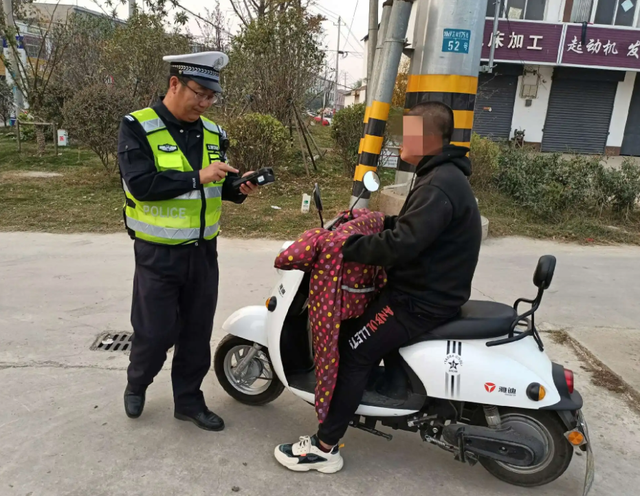 电动车罚款20怎么交，骑电动罚款20元怎么缴纳（12月电动车上路有新消息）