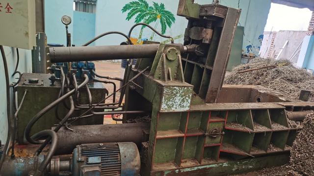 自己创业做什么合适，自己创业做什么比较好（2个人经营也能年入20万）