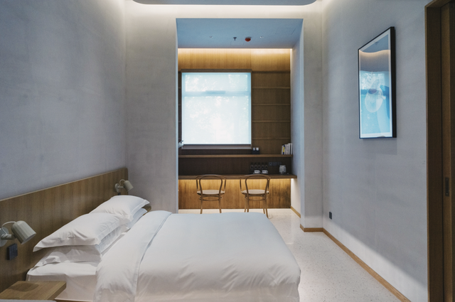 张震岳的《玩乐令》 歌词，张震岳的《玩乐令》（阿那亚，怎么住）