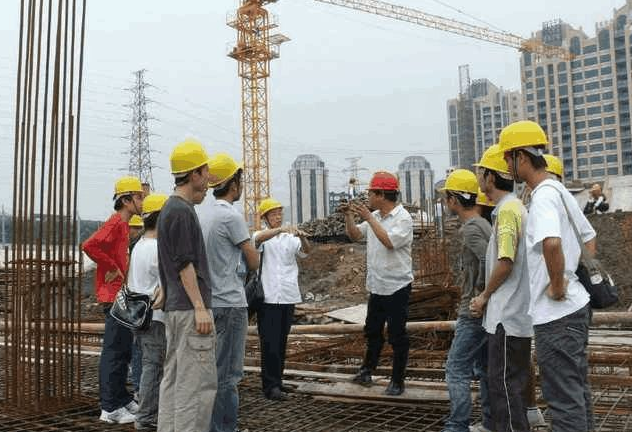 2022年天坑在哪个方位，2022年立秋天坑在哪个方位（新“4大天坑”专业已更新）