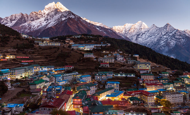 尼泊尔人口多少，尼泊尔的人口是多少（与中国相邻的尼泊尔）