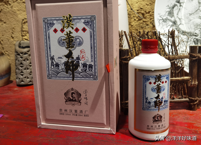 浓香型白酒适合长期储存吗，十年五粮液52度价格回收价格（放了10年的酒还能喝吗）