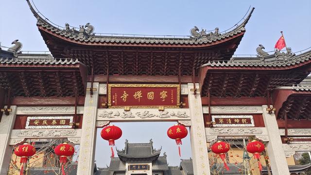上海玉佛寺非常灵验，寺庙求财拜哪个菩萨（祈福必去的上海8个寺庙）