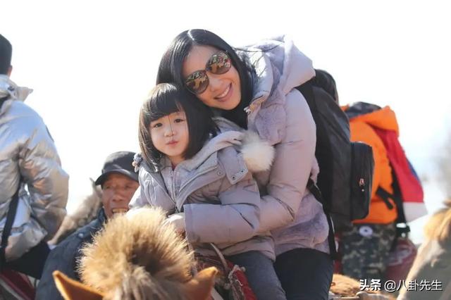 夏克立女儿，夏克立是哪国人（《爸爸》6位萌娃变美少女）