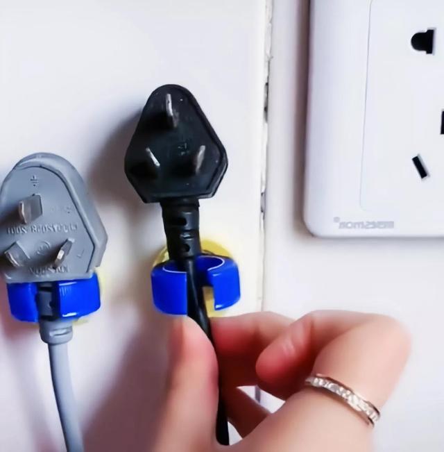 手指扎刺了怎么弄出来，手指被扎刺后如何才能清除（分享14个生活小妙招）