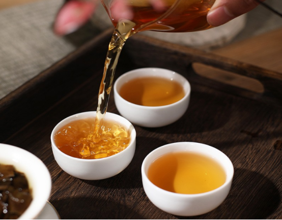 在网上买的茶叶为什么便宜，网购茶为何比实体店便宜那么多