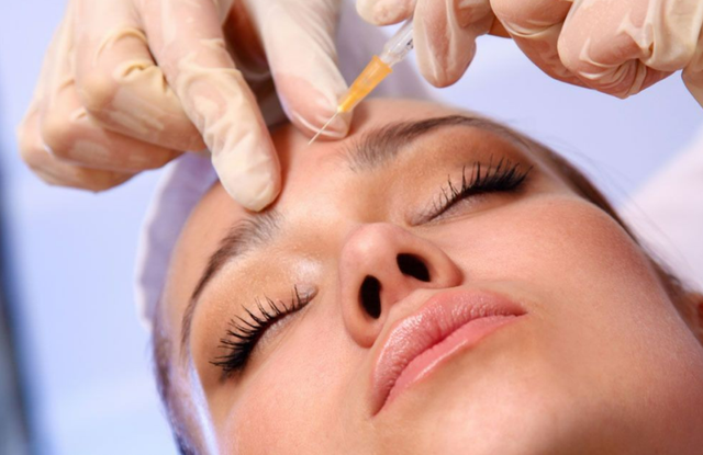 羊胎素面膜孕妇能用吗，孕妇可以用羊胎素冻干粉吗（几十万一针的，真的有用吗）