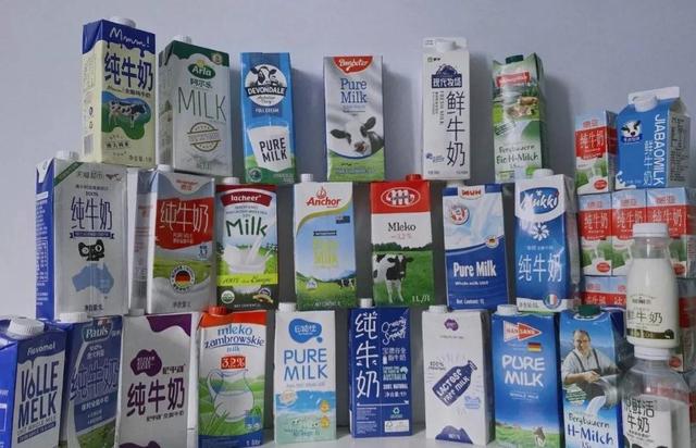 浓缩牛奶与纯牛奶区别，浓缩牛奶与纯牛奶区别图片（大家喝过的最好喝的纯牛奶是什么）