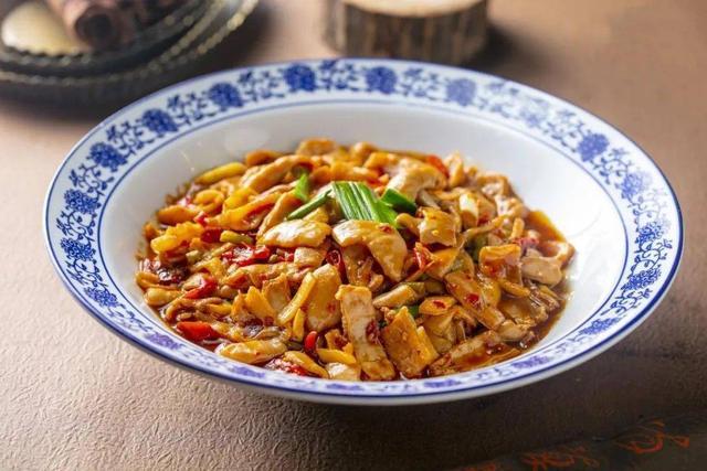 江西美食，江西美食作文600字（江西最出名的9道名菜）