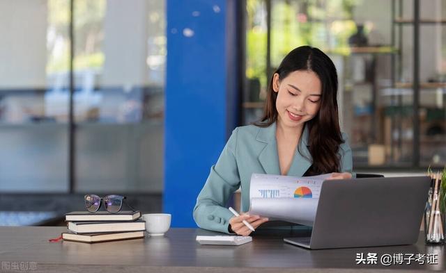 自考大专是几年制学历，自考专科学制是几年（为什么还有很多人在考）