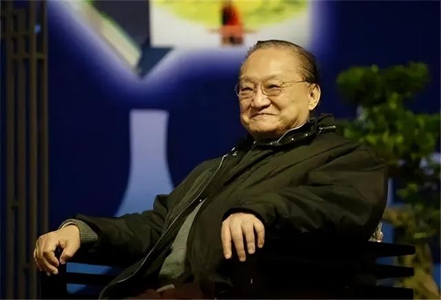 好听的女主名字，惊艳出尘清冷的女孩名（金庸给女子取名时）