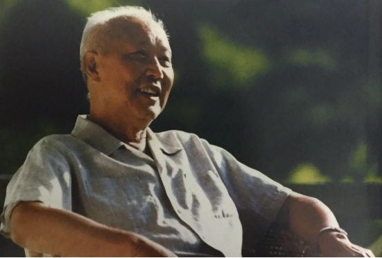 傅崇碧，傅崇碧铁原战（1974年周恩来到长沙汇报工作）