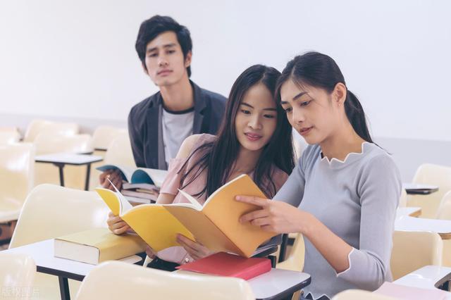 住宿舍要准备什么东西，大学住宿舍需要带什么（冬天大学宿舍的5大取暖神器）