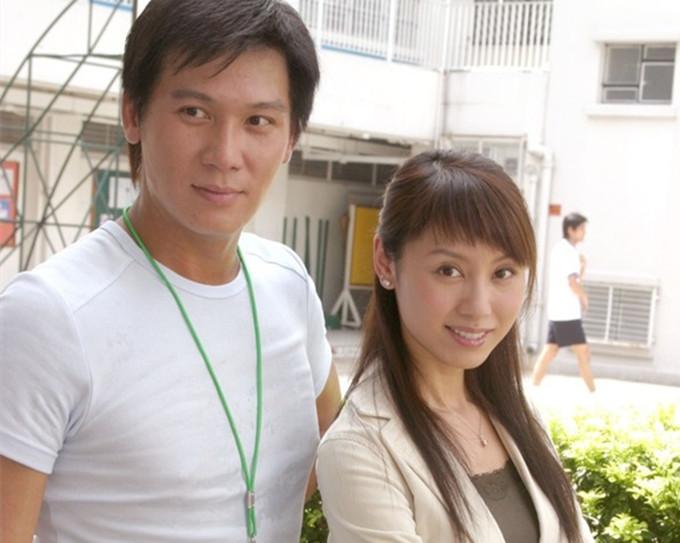 碧血青天杨家将的演员，碧血青天杨家将演员现状（亚视小生甄志强复出做直播）