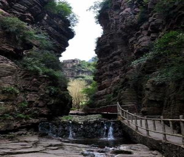 河南郭亮村风景区，郭亮村景区状况（走遍中国之——游河南郭亮村）