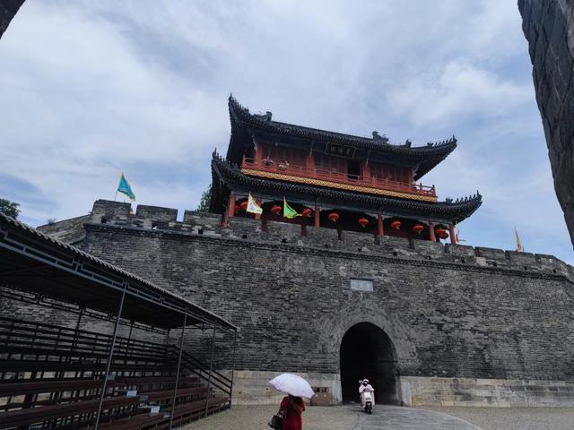 湖北孝感是不是很穷，湖北孝感是不是很穷的地方（湖北2022上半年GDP第4城）