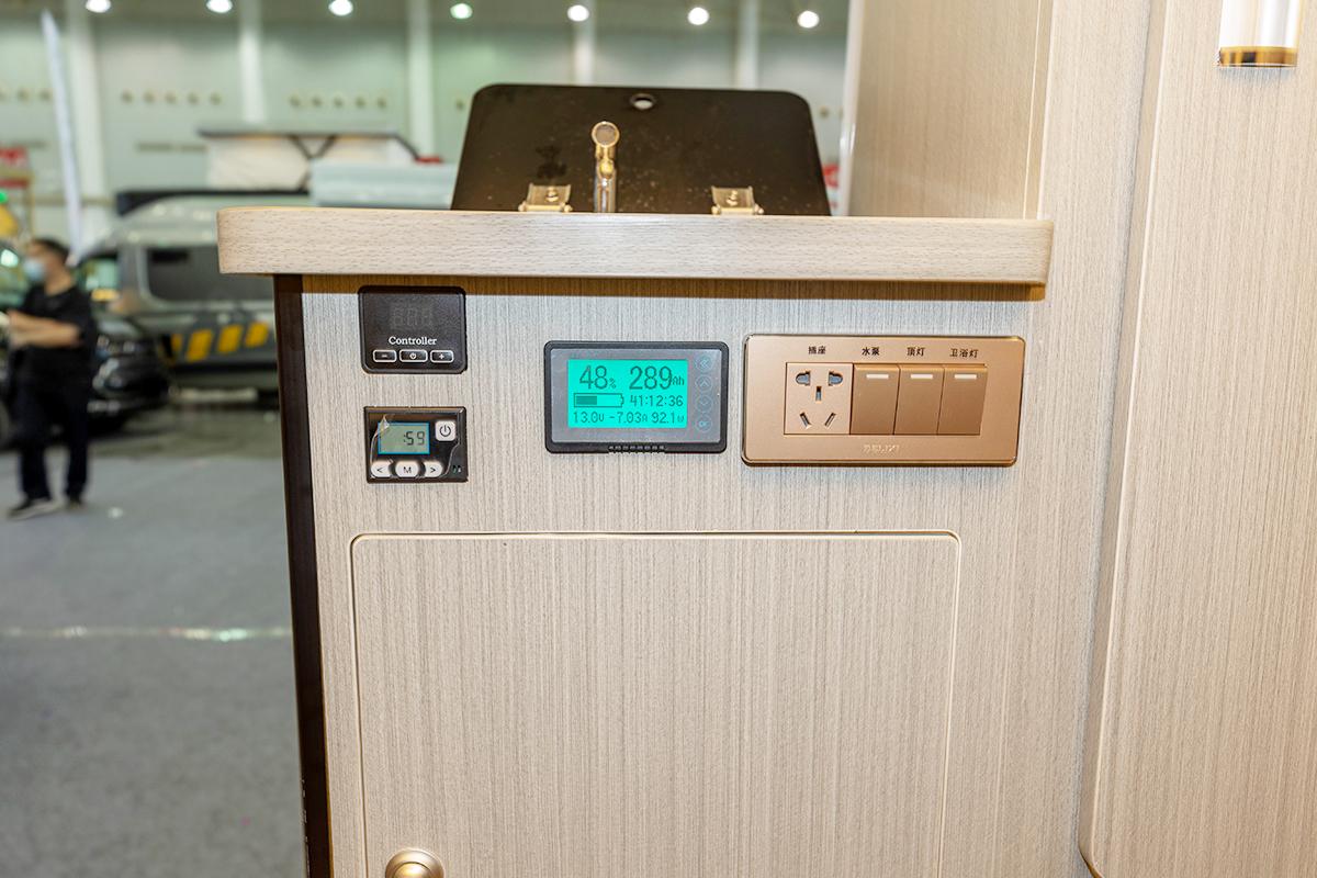 上汽大通v80房车(大通纯电动新能源房车)