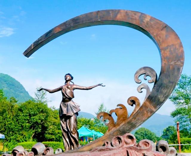 江西十大适合中老年人旅游的地方是什么，江西适合老年人去的旅游景点（拥有世界唯一的富硒温泉）