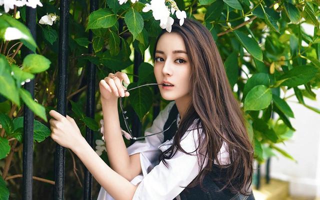 迪丽热九花了8块钱，迪丽热九抖音（迪丽热巴-迪力木拉提）