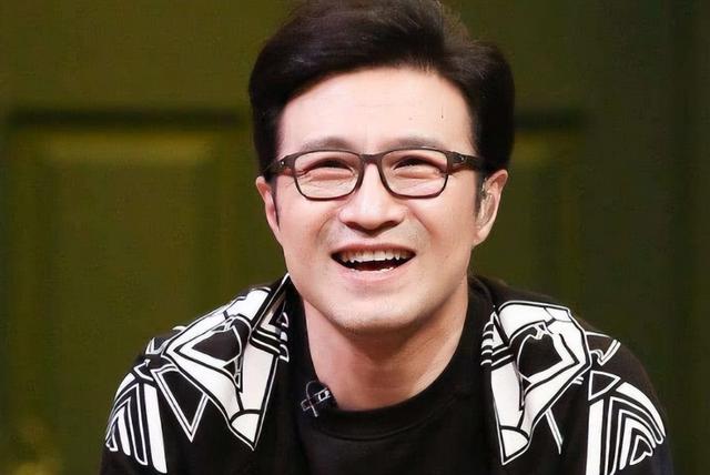 那英个人资料简介，那英个人资料简介及（内地歌坛的“半壁江山”）