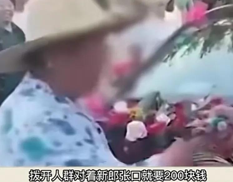 劳斯莱斯小金人多少钱(全球最贵的车排名第一)