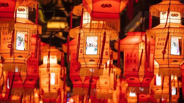 元宵节传统节日，元宵节有没有什么传统节日（最有“中国味儿”的节日）